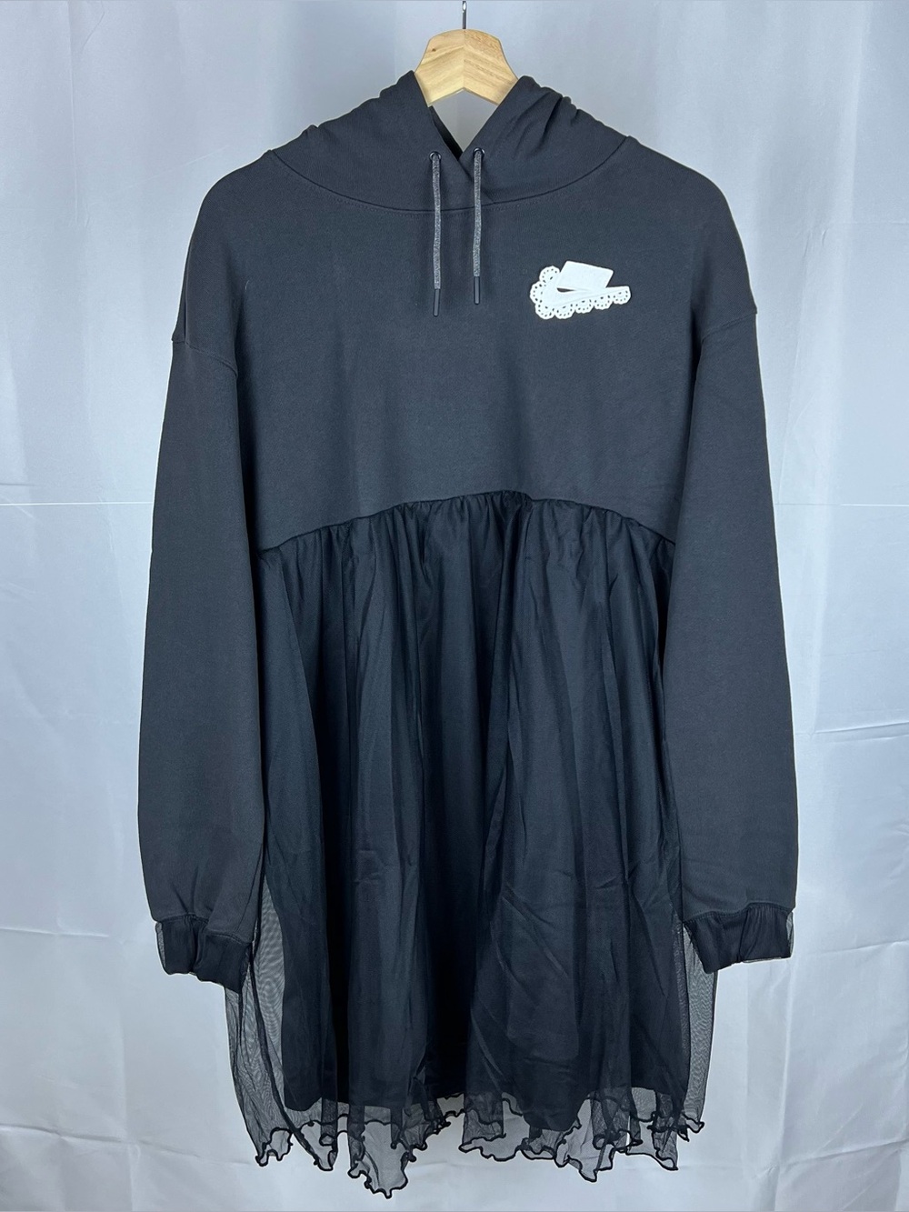 Nike Women’s Black Canguro Tech Mesh Hoodie Dress DD4523-045 X-Small XS
